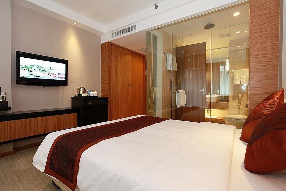Kingdo Hotel Zhuhai Bagian luar foto