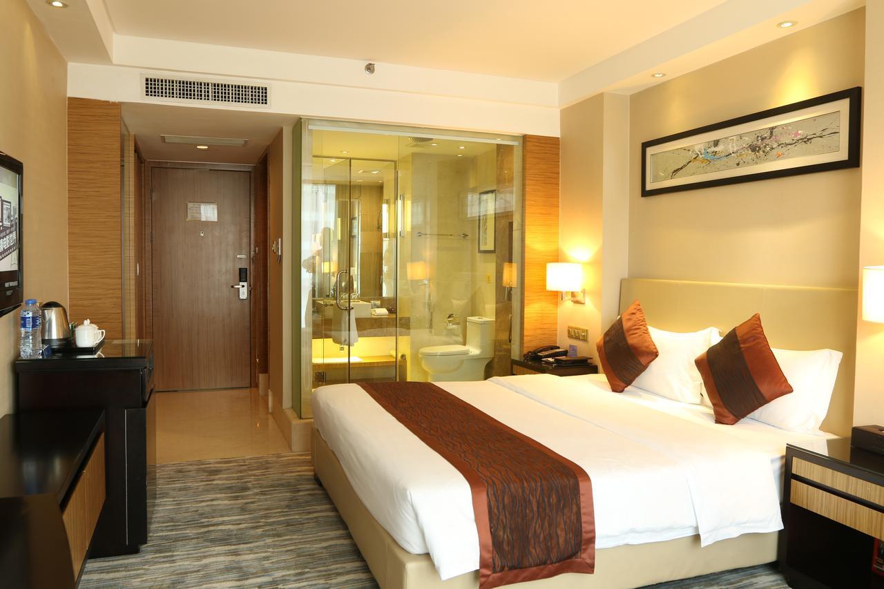 Kingdo Hotel Zhuhai Bagian luar foto