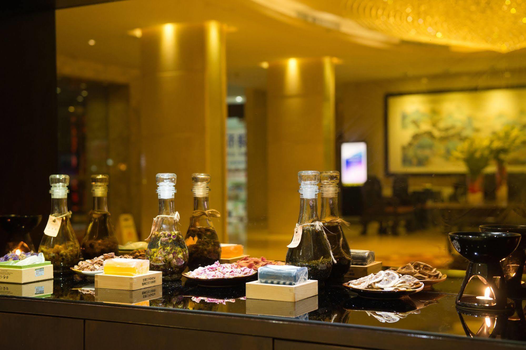 Kingdo Hotel Zhuhai Bagian luar foto